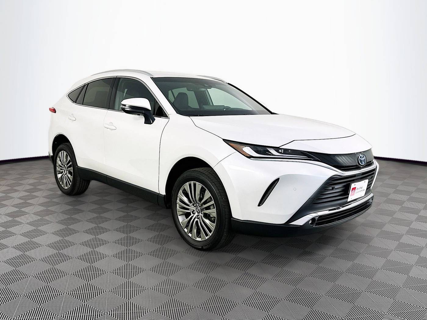 2024 Toyota Venza XLE — SUV — 4,722 mi — Maplewood, MN