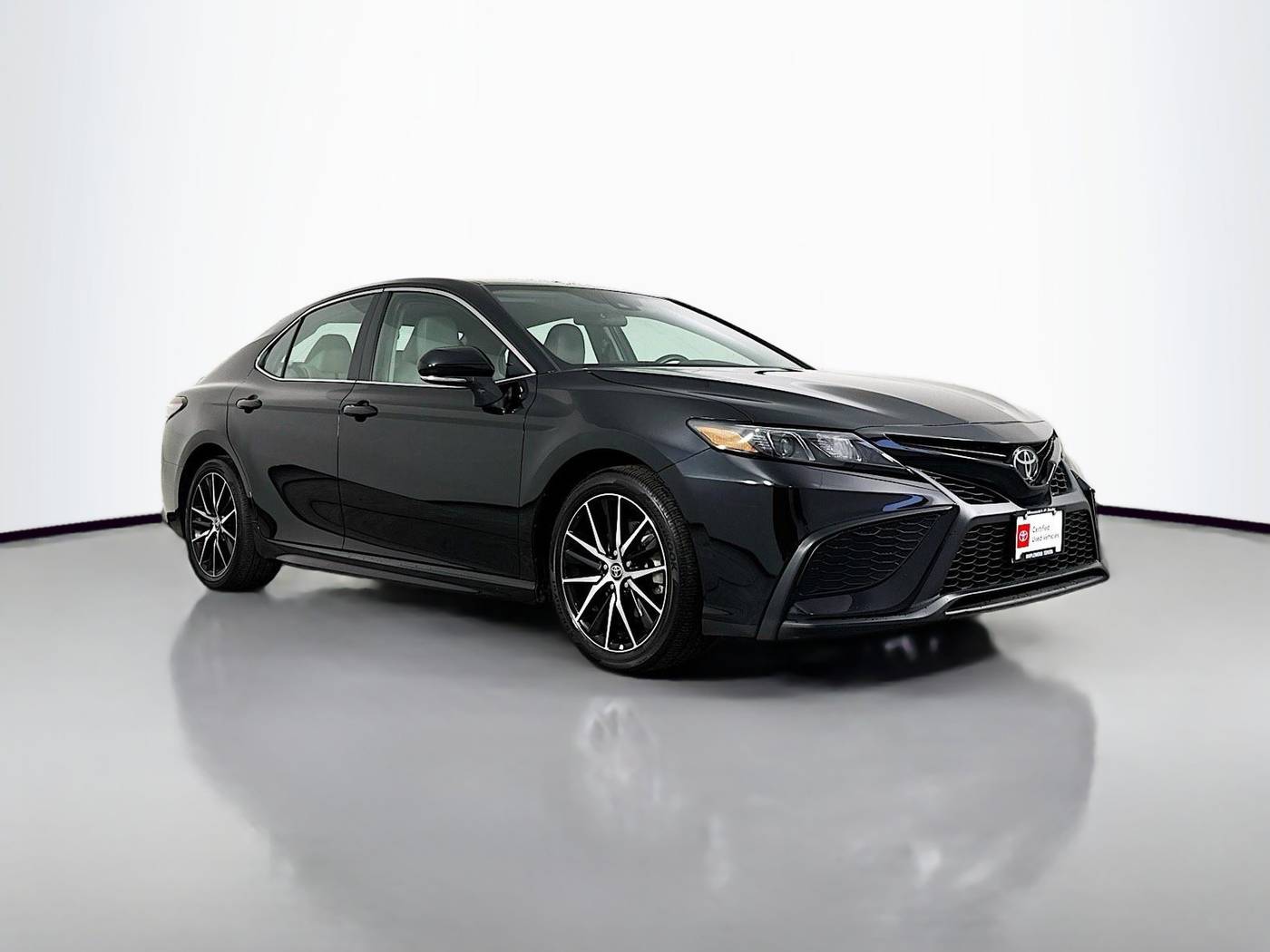 2024 Toyota Camry SE — Sedan — 28,132 mi — Maplewood, MN