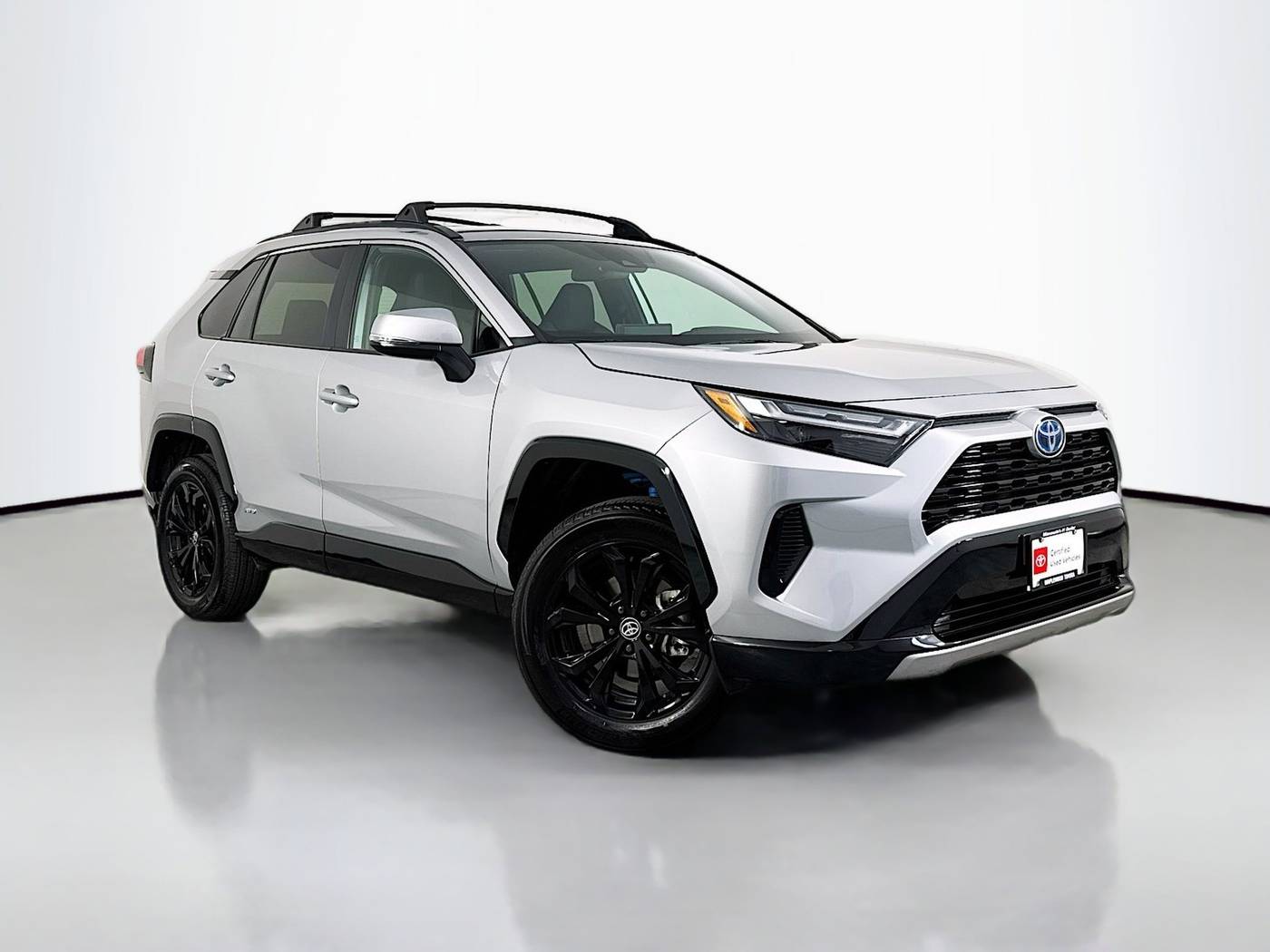 2024 Toyota RAV4 Hybrid SE — SUV — 18,386 mi — Maplewood, MN