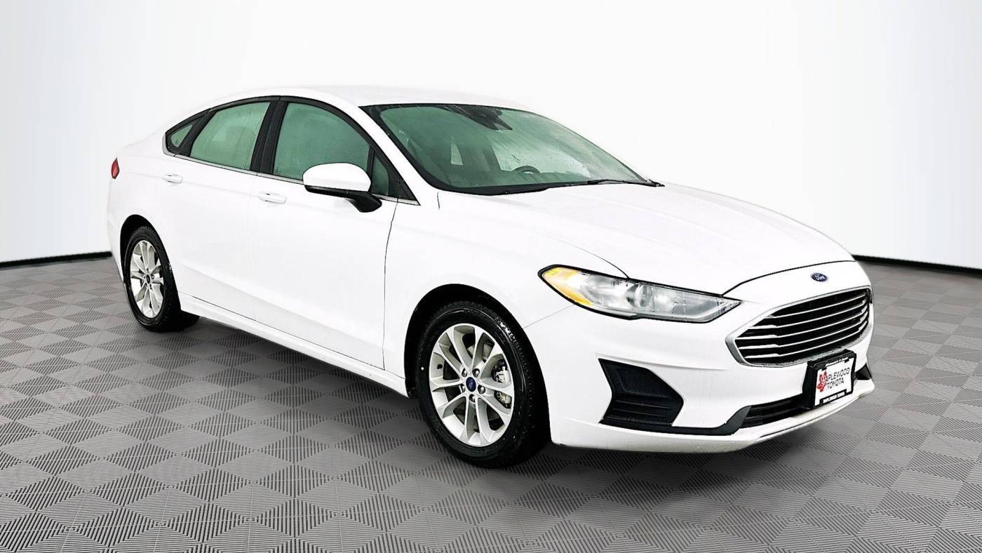 2020 Ford Fusion SE — Sedan — 99,612 mi — Maplewood, MN