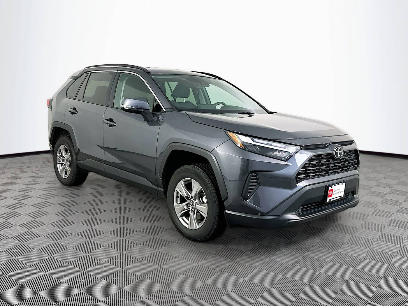 2024 Toyota RAV4 XLE — SUV — 24,014 mi — Maplewood, MN