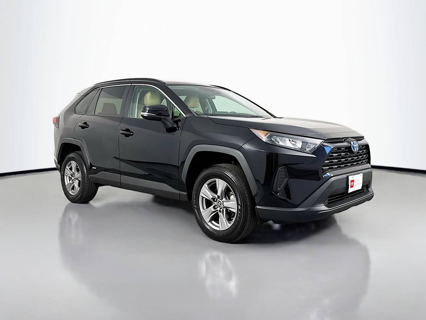 2022 Toyota RAV4 Hybrid LE — SUV — 18,140 mi — Maplewood, MN