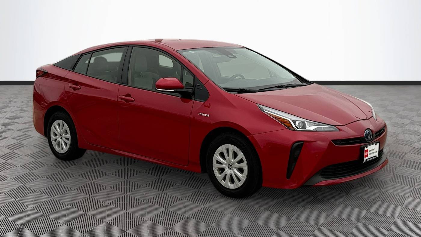 2019 Toyota Prius LE — Hatchback — 56,666 mi — Maplewood, MN