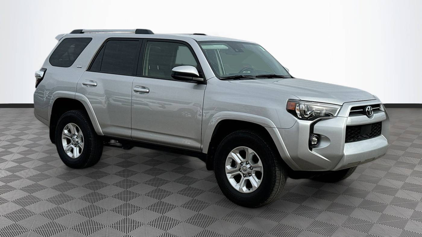 2024 Toyota 4Runner SR5 — SUV — 15,563 mi — Maplewood, MN