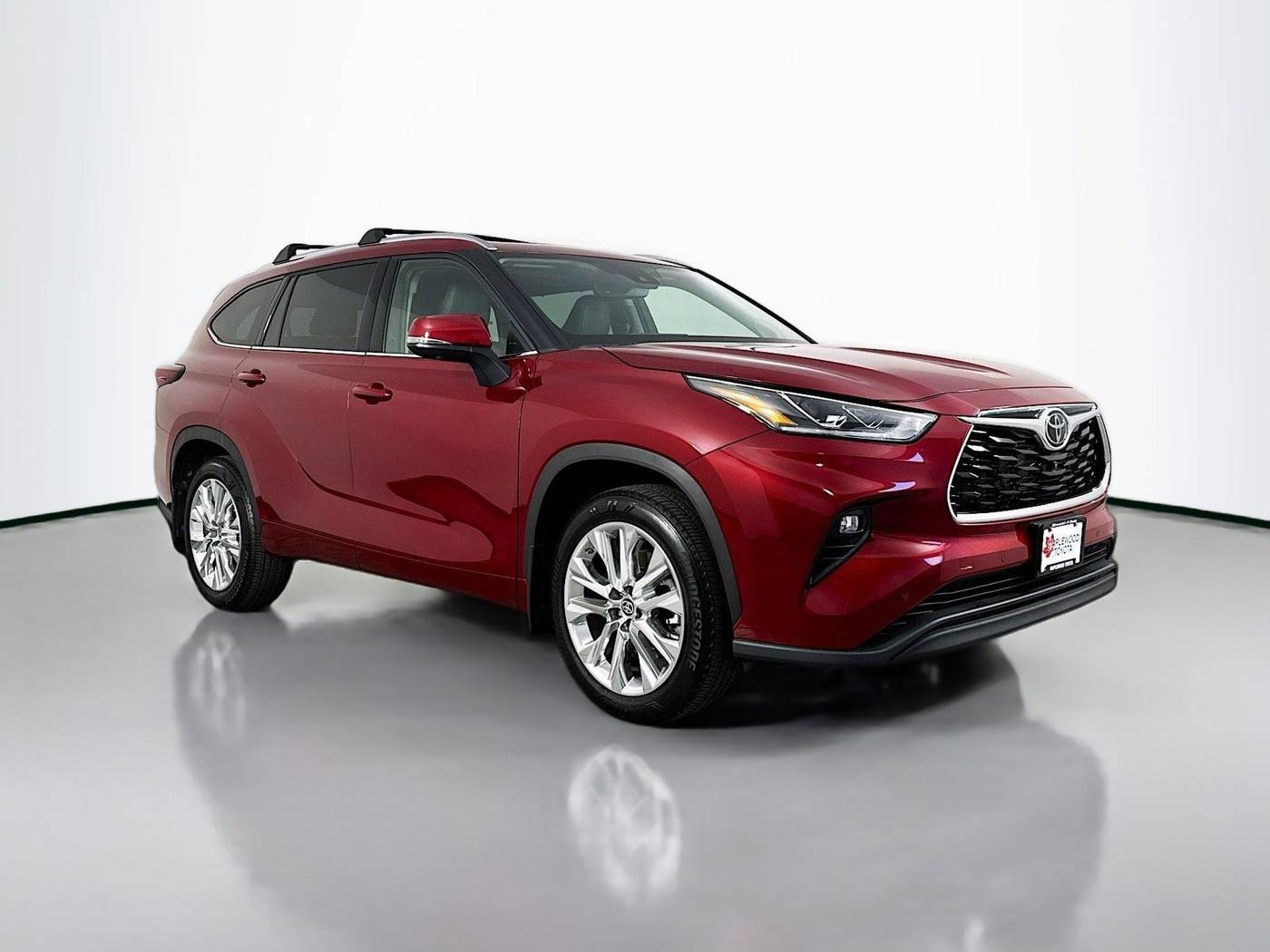 2024 Toyota Highlander Limited — SUV — 12,176 mi — Maplewood, MN