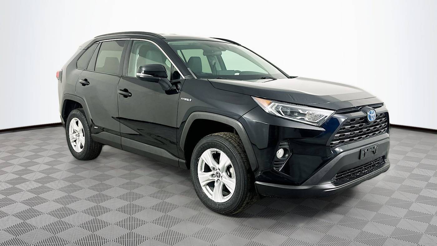 2021 Toyota RAV4 Hybrid XLE — SUV — 32,004 mi — Maplewood, MN