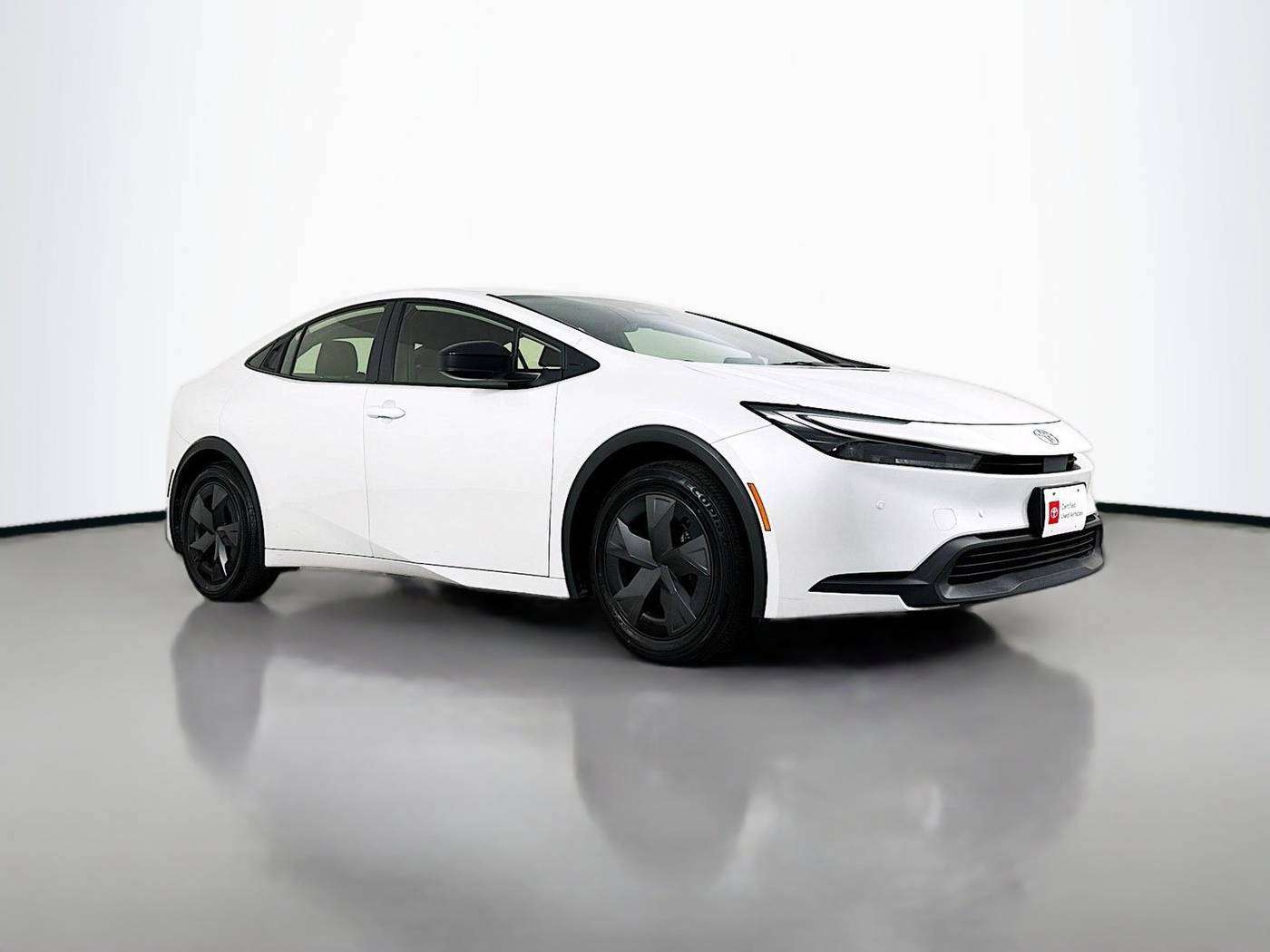 2024 Toyota Prius Limited — Hatchback — 27,858 mi — Maplewood, MN