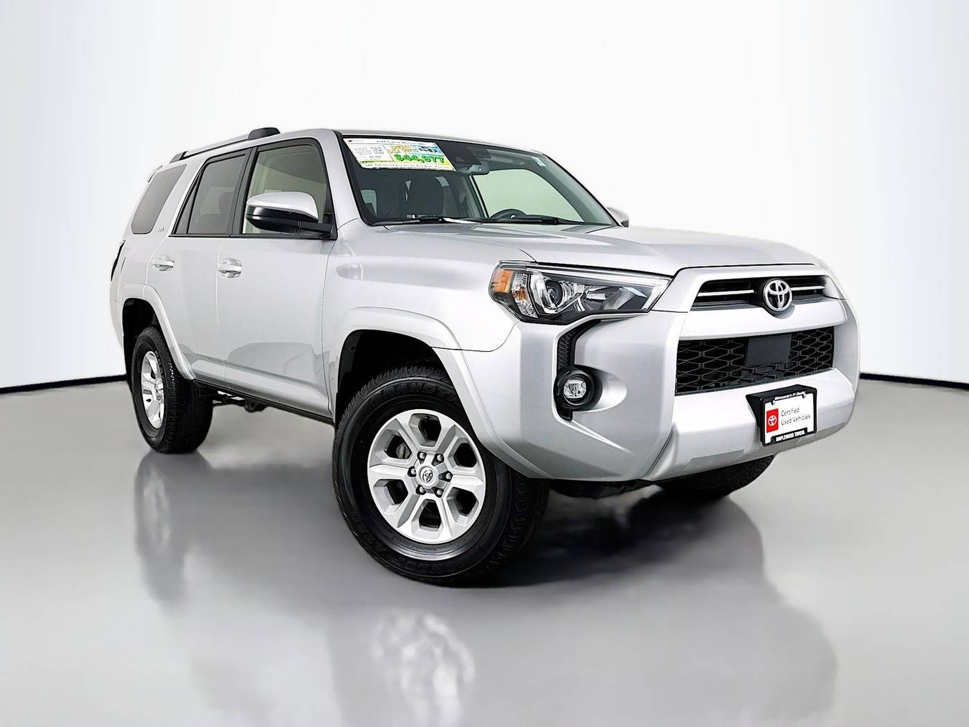 2024 Toyota 4Runner SR5 — SUV — 24,559 mi — Maplewood, MN
