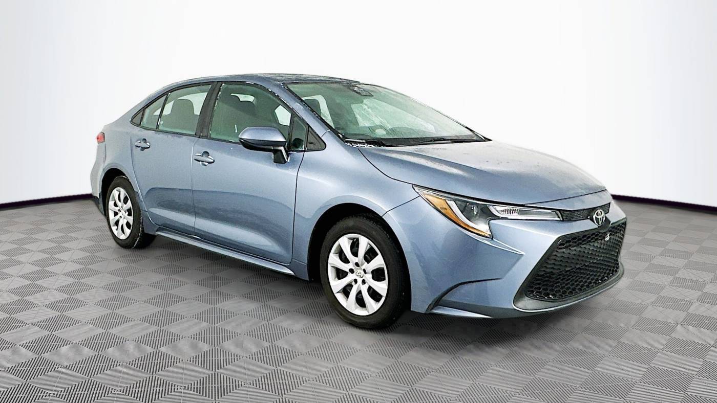 2022 Toyota Corolla LE — Sedan — 59,702 mi — Maplewood, MN