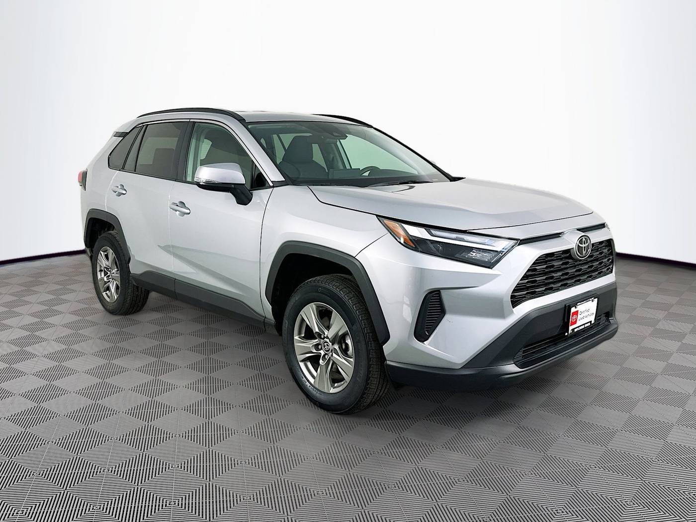 2024 Toyota RAV4 XLE — SUV — 37,581 mi — Maplewood, MN