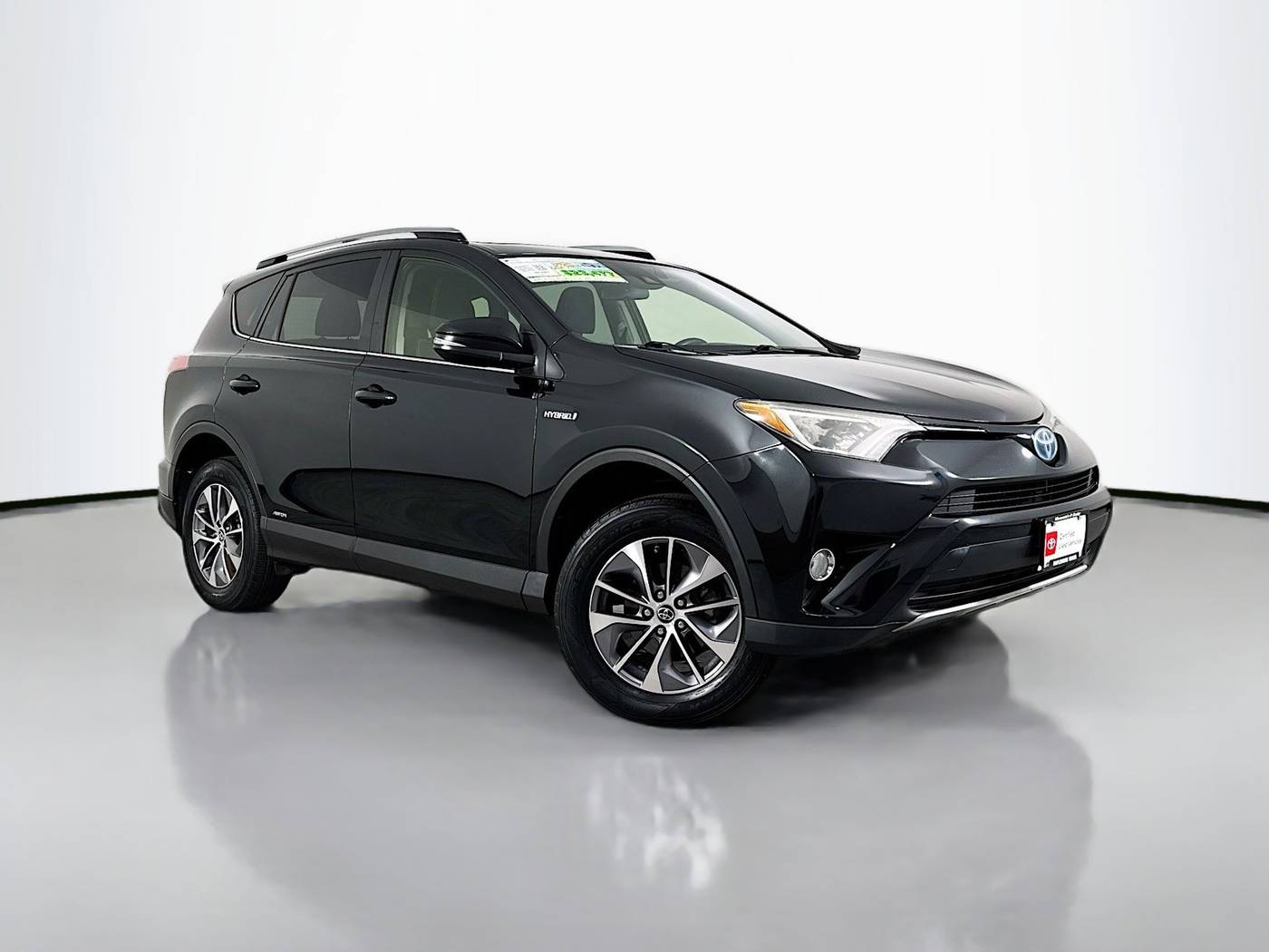 2017 Toyota RAV4 Hybrid XLE — SUV — 99,583 mi — Maplewood, MN