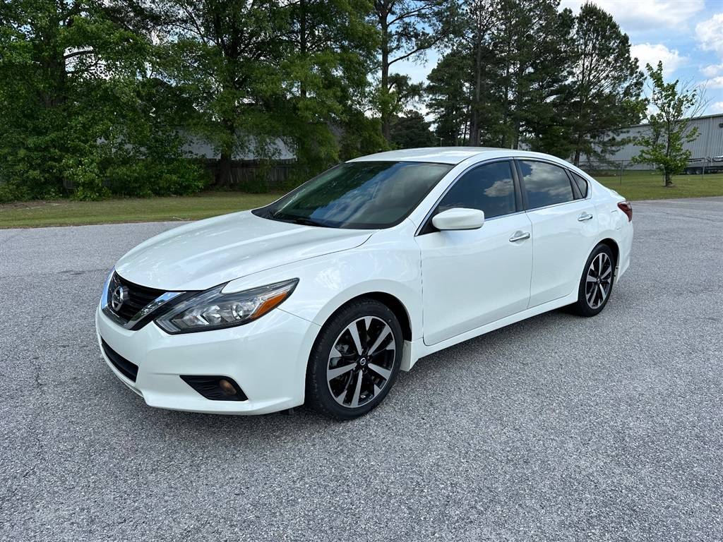 2018 Nissan Altima 2.5 SR — Sedan — 105,816 mi — Smithfield, NC