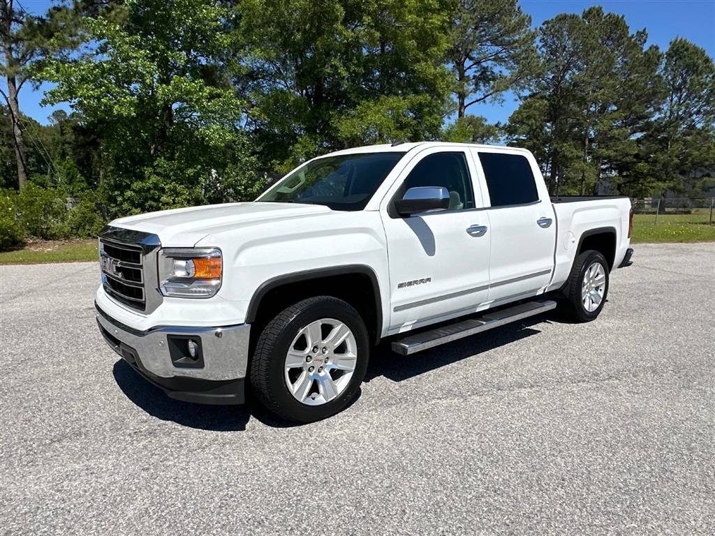 2014 GMC Sierra 1500 SLT — Pickup Truck — 136,256 mi — Smithfield, NC