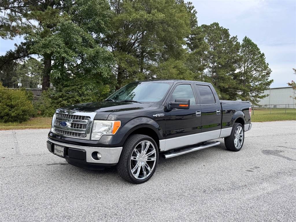 2013 Ford F-150 XL — Pickup Truck — 136,981 mi — Smithfield, NC