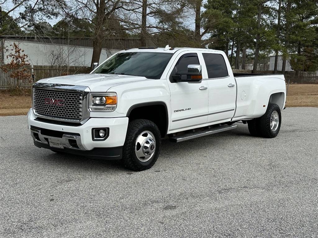 2015 GMC Sierra 3500HD Denali — Pickup Truck — 139,029 mi — Smithfield, NC