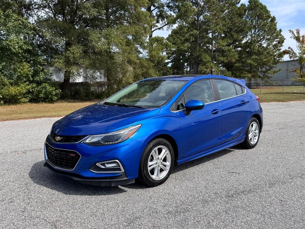 2017 Chevrolet Cruze LT — Hatchback — 118,804 mi — Smithfield, NC