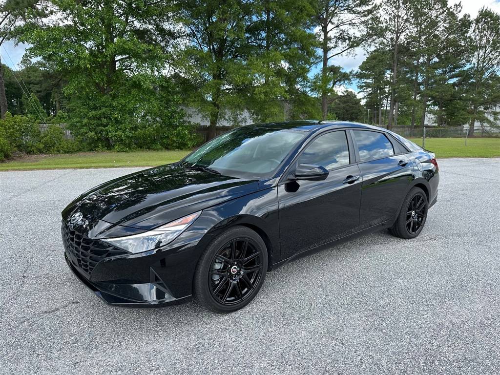 2023 Hyundai Elantra SEL — Sedan — 60,991 mi — Smithfield, NC