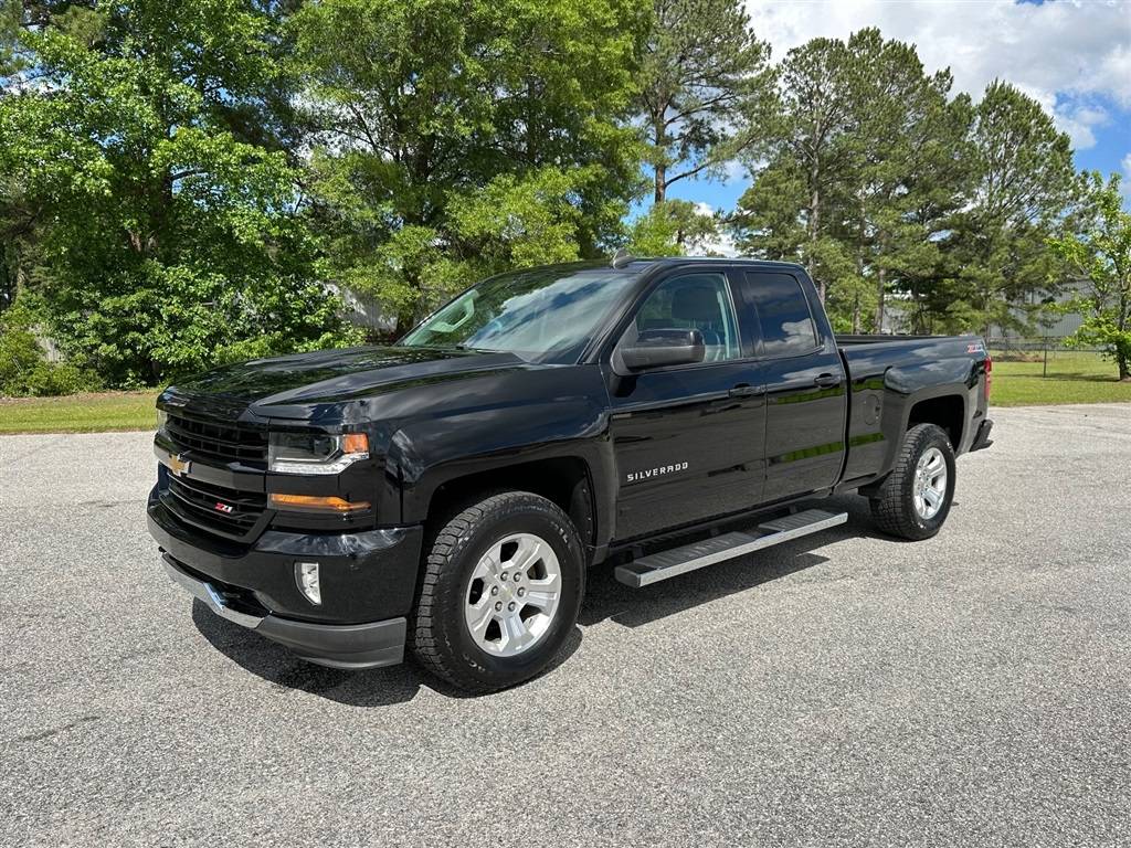 2017 Chevrolet Silverado 1500 LT — Pickup Truck — 123,234 mi — Smithfield, NC