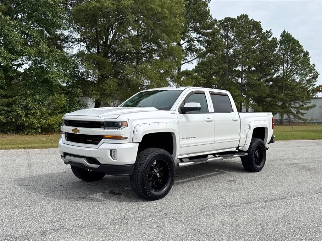 2017 Chevrolet Silverado 1500 LT — Pickup Truck — 114,370 mi — Smithfield, NC