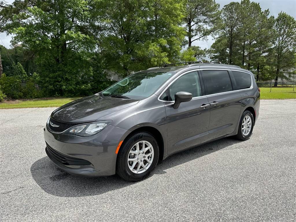 2020 Chrysler Voyager LXI — Minivan — 104,599 mi — Smithfield, NC