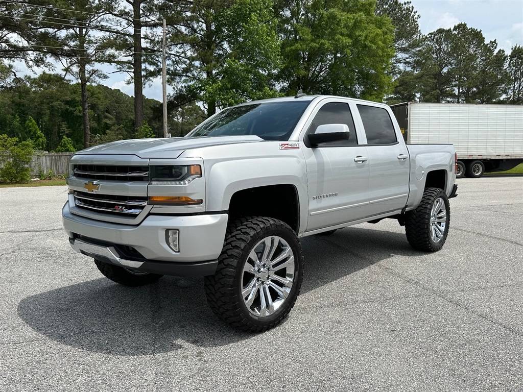 2017 Chevrolet Silverado 1500 LT — Pickup Truck — 146,298 mi — Smithfield, NC