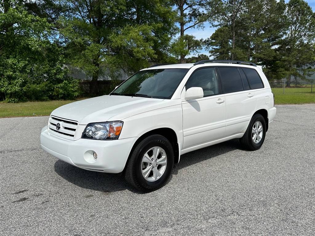 2004 Toyota Highlander Base — SUV — 176,121 mi — Smithfield, NC
