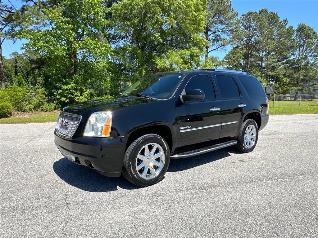 2013 GMC Yukon Denali — SUV — 137,545 mi — Smithfield, NC