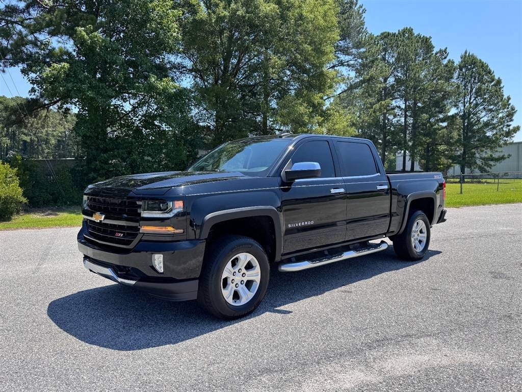 2017 Chevrolet Silverado 1500 LT — Pickup Truck — 152,886 mi — Smithfield, NC