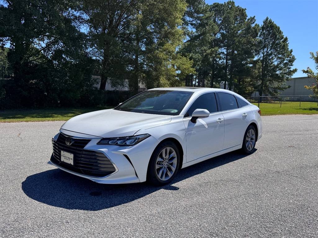 2019 Toyota Avalon XLE — Sedan — 137,469 mi — Smithfield, NC
