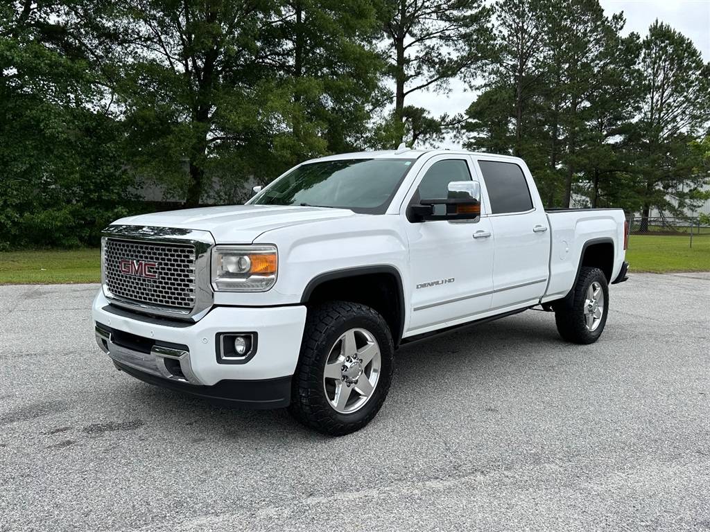2015 GMC Sierra 2500HD Denali — Pickup Truck — 149,021 mi — Smithfield, NC
