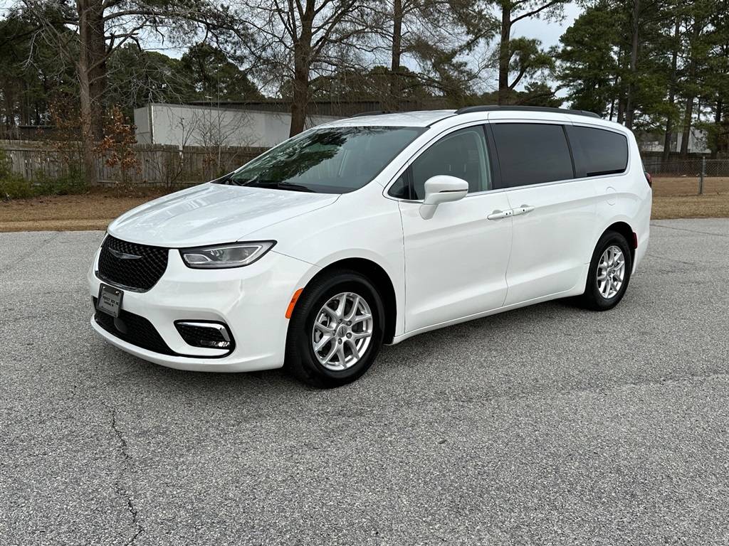 2022 Chrysler Pacifica Touring L — Minivan — 60,596 mi — Smithfield, NC