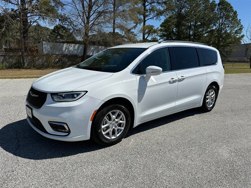 2019 Chrysler Pacifica Touring Plus — Minivan — 106,162 mi — Smithfield, NC