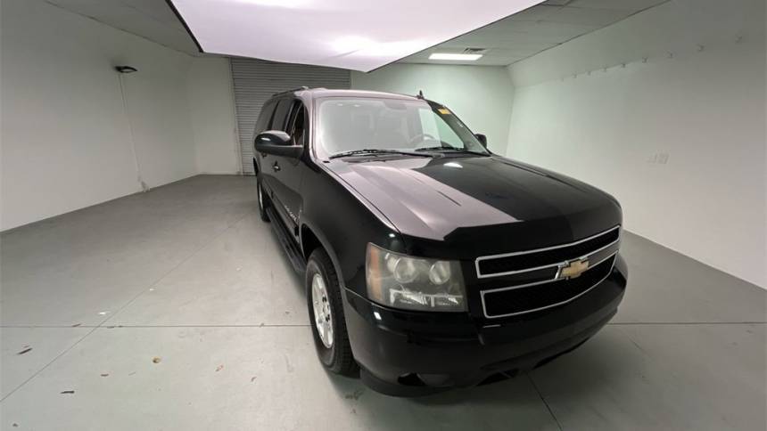 2011 Chevrolet Suburban LT — SUV — 101,144 mi — Fayetteville, NC