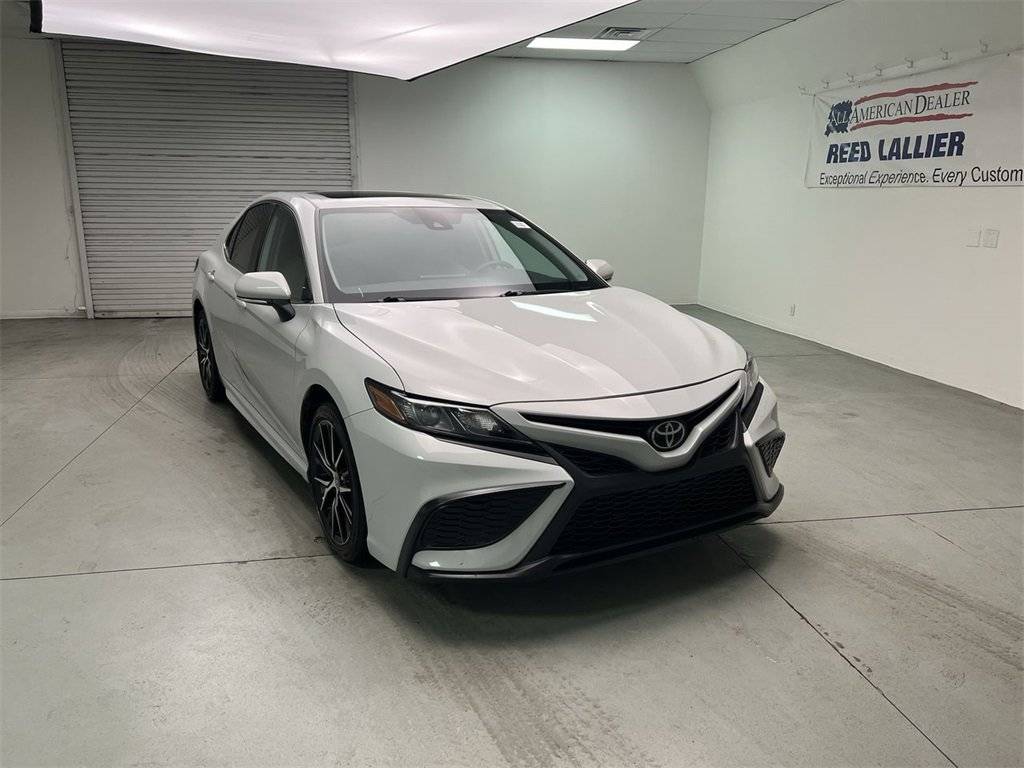 2024 Toyota Camry SE — Sedan — 16,068 mi — Fayetteville, NC