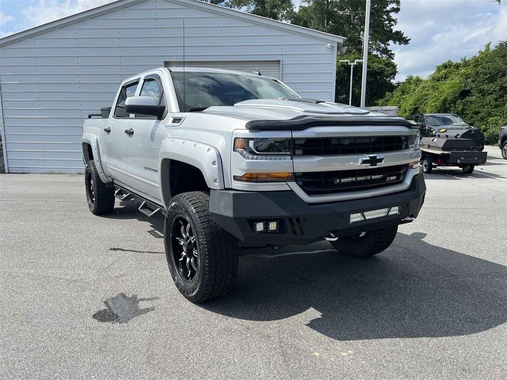 2017 Chevrolet Silverado 1500 LT — Pickup Truck — 76,000 mi — Fayetteville, NC