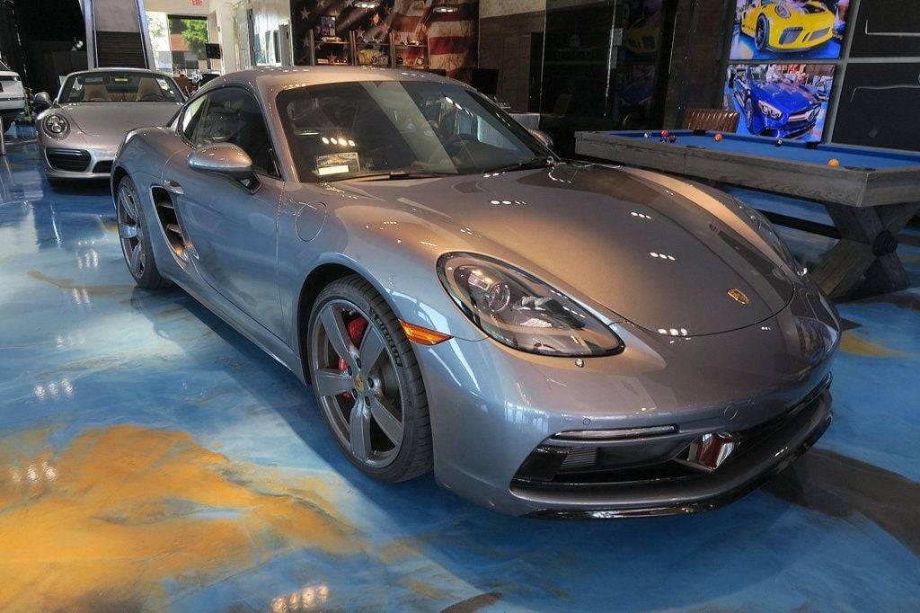2025 Porsche 718 Cayman S — Coupe — 1,177 mi — Costa Mesa, CA