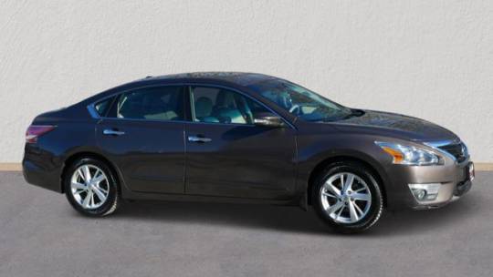 2015 Nissan Altima 2.5 SL — Sedan — 156,827 mi — Maplewood, MN