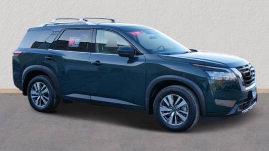2023 Nissan Pathfinder SL — SUV — 20,889 mi — Maplewood, MN
