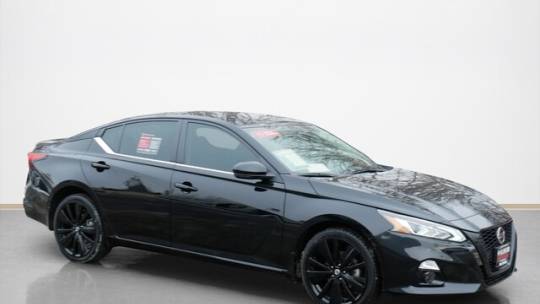 2022 Nissan Altima SR — Sedan — 53,387 mi — Maplewood, MN