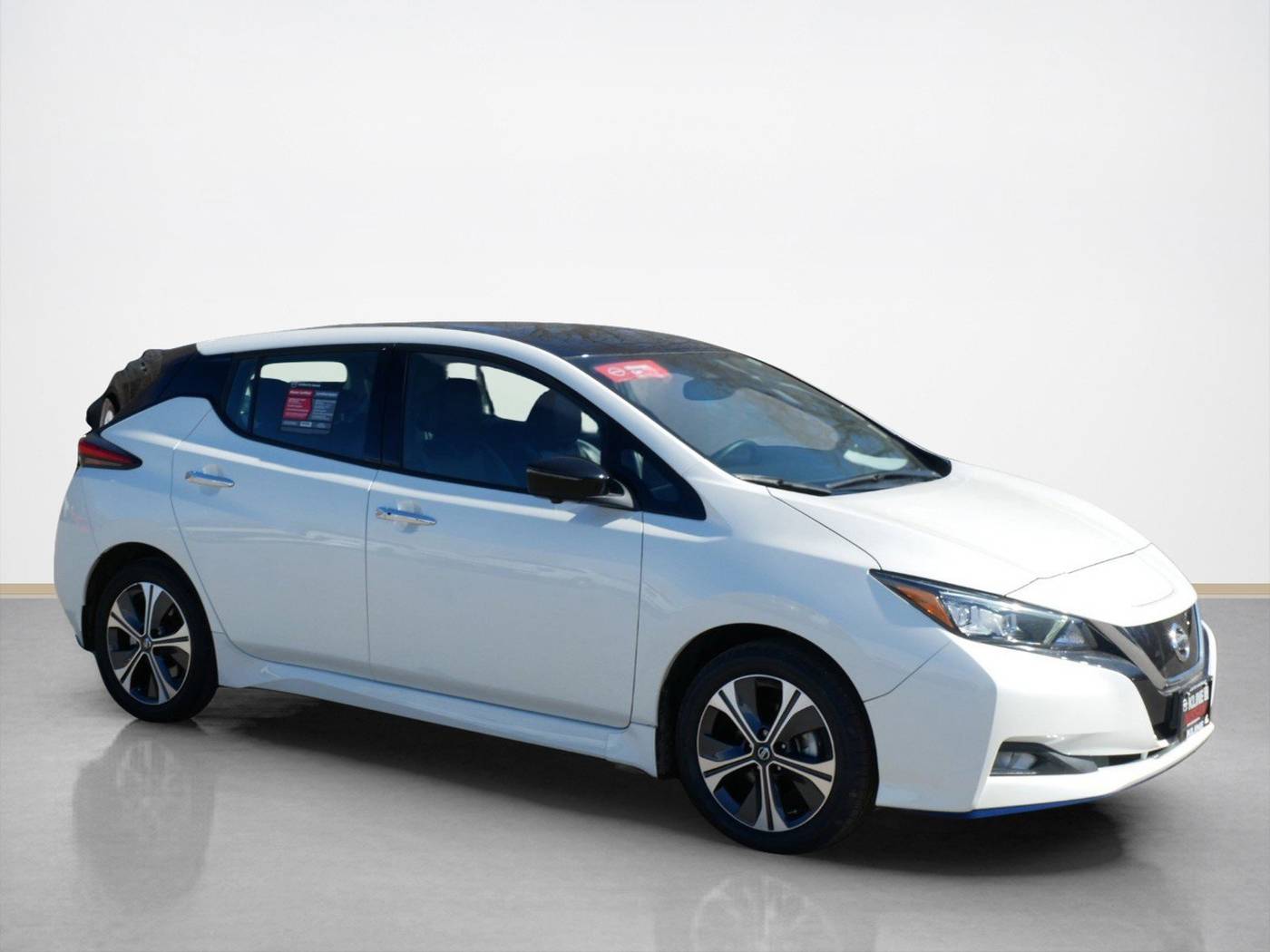 2022 Nissan LEAF SL PLUS — Hatchback — 13,468 mi — Maplewood, MN