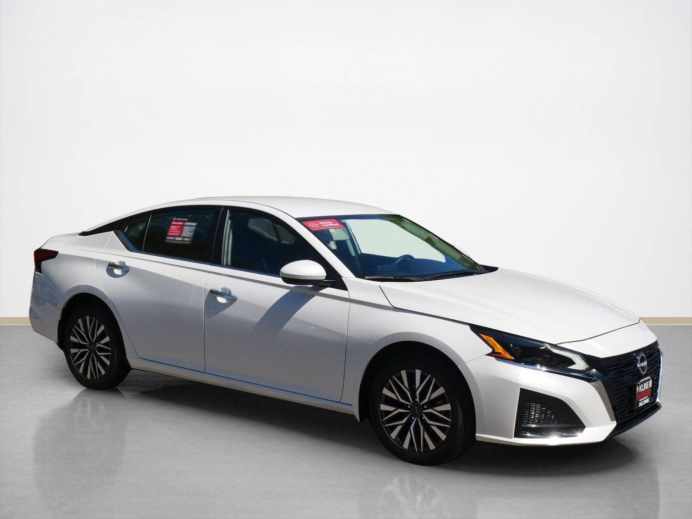 2023 Nissan Altima SV — Sedan — 13,732 mi — Maplewood, MN