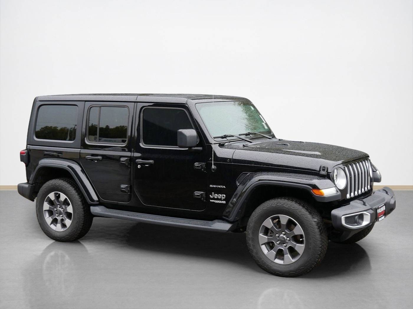2020 Jeep Wrangler Sahara — SUV — 81,809 mi — Maplewood, MN