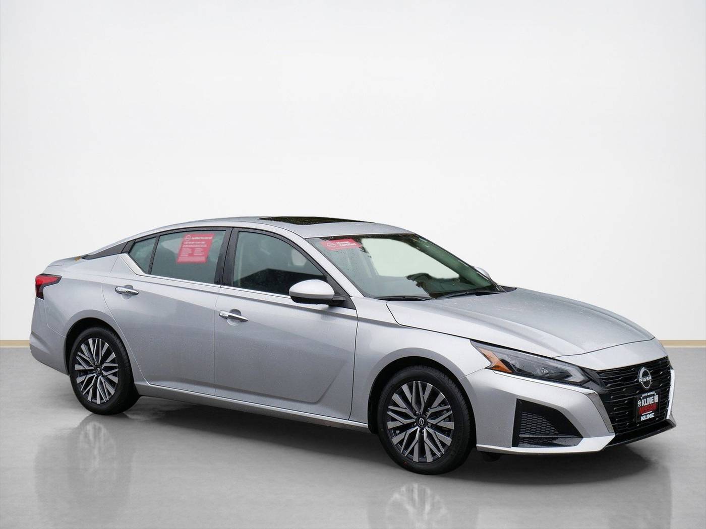 2023 Nissan Altima SV — Sedan — 35,488 mi — Maplewood, MN