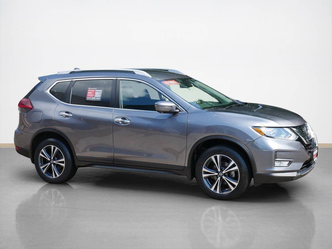 2019 Nissan Rogue SV — SUV — 57,504 mi — Maplewood, MN