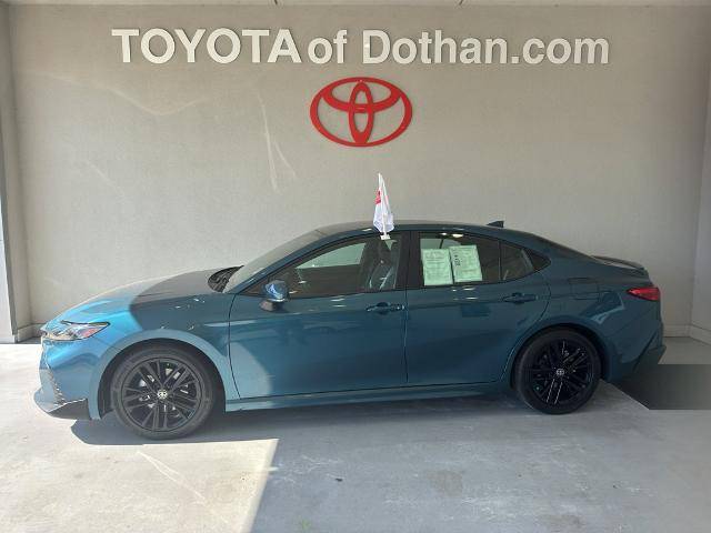 2025 Toyota Camry Hybrid SE — Sedan — 23,734 mi — Dothan, AL