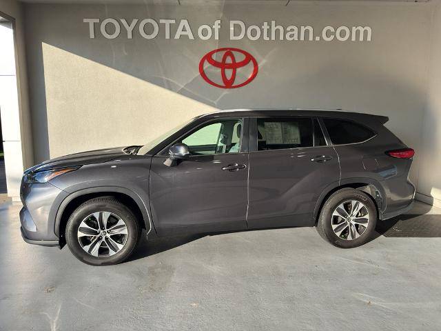 2023 Toyota Highlander XLE — SUV — 18,777 mi — Dothan, AL