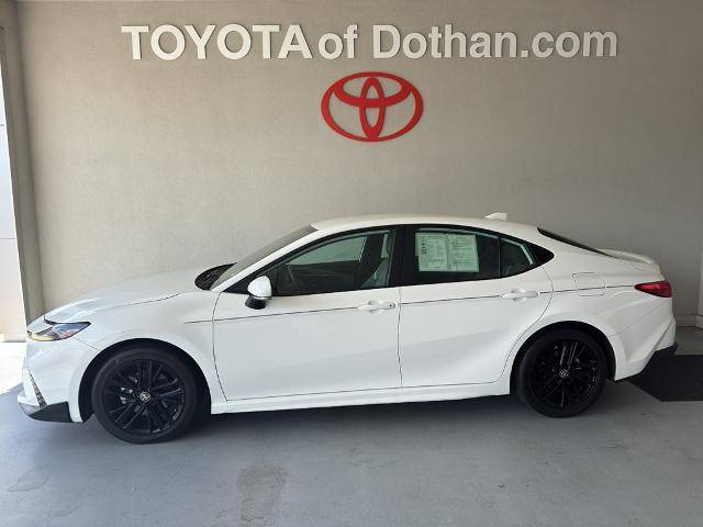 2025 Toyota Camry SE — Sedan — 26,845 mi — Dothan, AL