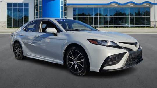 2022 Toyota Camry SE — Sedan — 64,727 mi — Stonecrest, GA