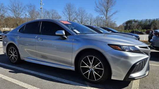 2021 Toyota Camry SE — Sedan — 24,240 mi — Stonecrest, GA
