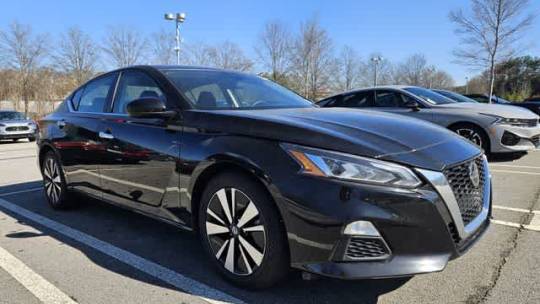 2022 Nissan Altima SV — Sedan — 53,308 mi — Stonecrest, GA